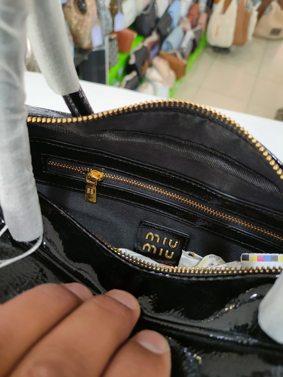 /public/uploads/photos/shares/Suzy bags/IMG_2712.jpeg